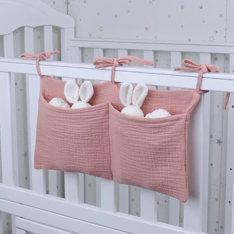 Organizer for crib or bassinet Smooth